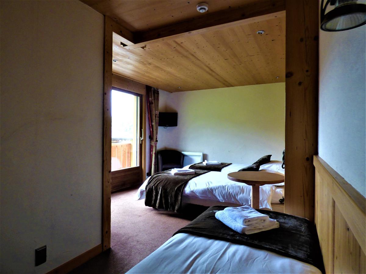 Hotel Les Flocons Le Grand-Bornand Exterior photo
